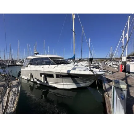 Bateau à moteurs d'occasion Jeanneau NC9