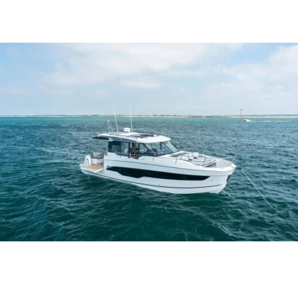 Used Motorboat Jeanneau Merry Fisher 1295 Fly