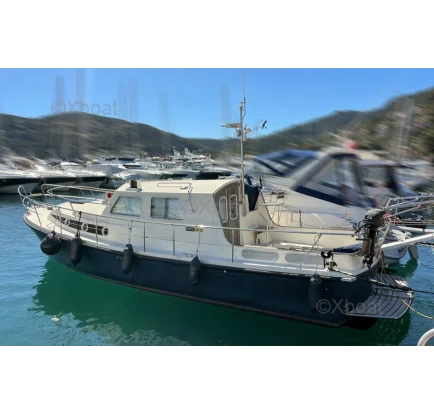Used Motorboat xboat media