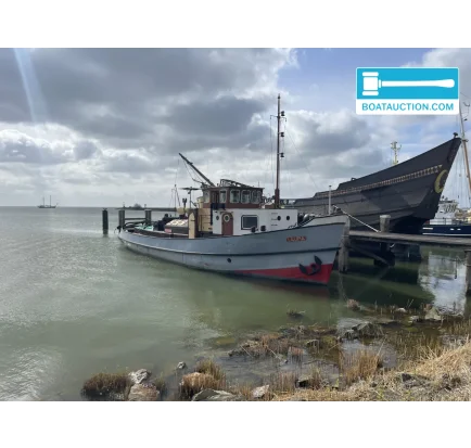 Bateau à moteurs d'occasion Sleepboot 2200