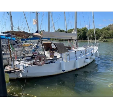 Sailboat used se vende - for sale - à vendre d'occasion