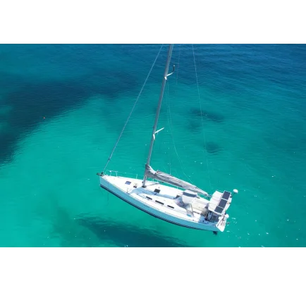 Used Sailboat Dufour 40 Performance