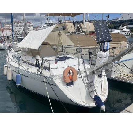 Used Sailboat Moody 376 Centre Cockpit