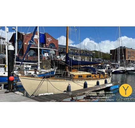 Used Sailboat Hillyard 12 Ton