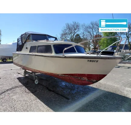 Motorboat used Marieholm Catalina M22