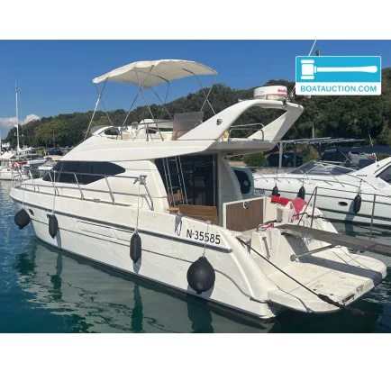 Motorboat used Azimut 40