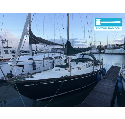 Used Sailboat Tripp Lentsch 29