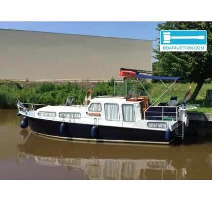 Bateau à moteurs d'occasion Motorboat 960