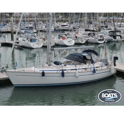 Used Sailboat Bavaria 38 ocean