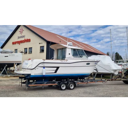 Motorboat used Ocqueteau 715