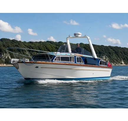 Motorboat used Fairey Huntsman 31