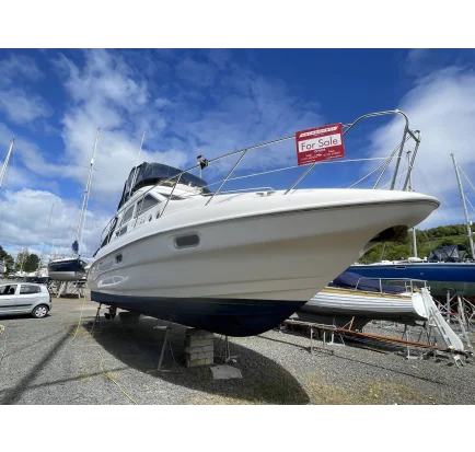 Bateau à moteurs d'occasion Sealine F33
