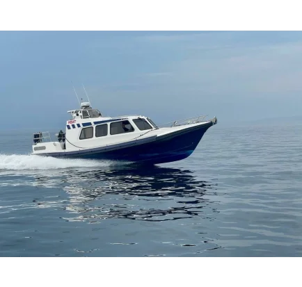 Motorboat used Redbay Stormforce 11
