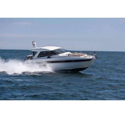 Used Motorboat Bavaria 450 Sports Coupe