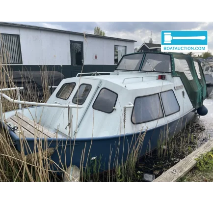 Bateau à moteurs d'occasion Doerak 600