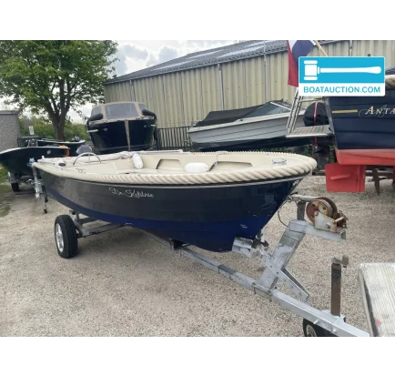 Bateau à moteurs d'occasion Consoleboot 420