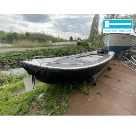 Bateau à moteurs d'occasion Elegance 430