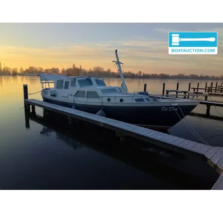 Motorboat used Beachcraft 1130