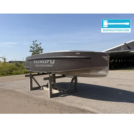 Bateau à moteur d'occasion Luxury Alu tender 65