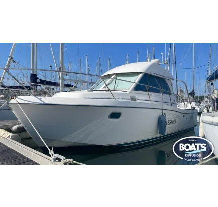 Used Motorboat BENETEAU ANTARES SERIE 9