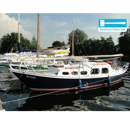Sailboat used Merenpoort 880