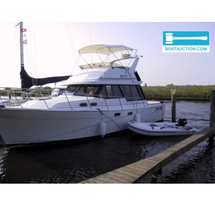 Bateau à moteurs d'occasion Bayliner 3288