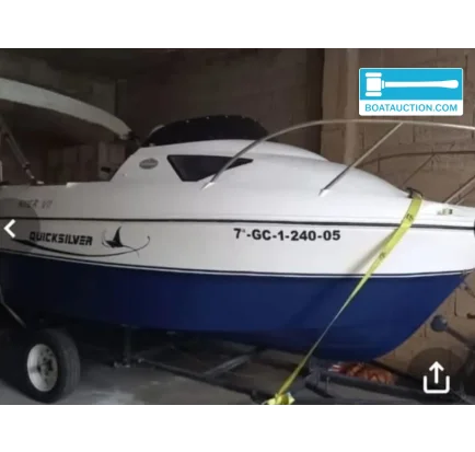 Bateau à moteurs d'occasion Quicksilver 470