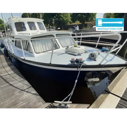 Used Motorboat Target Kruiser 1000