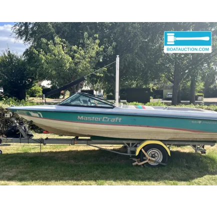 Bateau à moteurs d'occasion Mastercraft Prostar 190