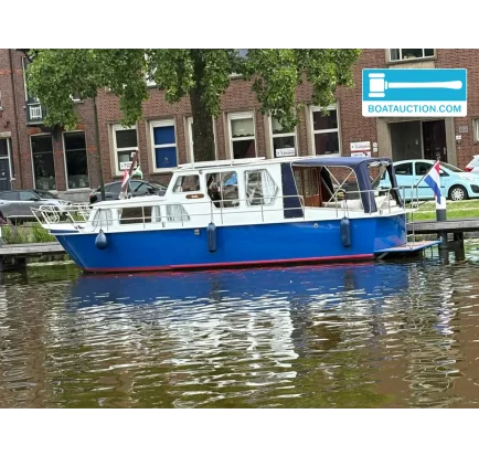 Bateau à moteurs d'occasion Motorboat 1050