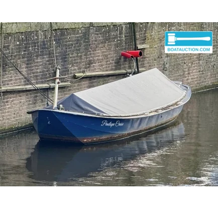 Motorboat used Sloep 600
