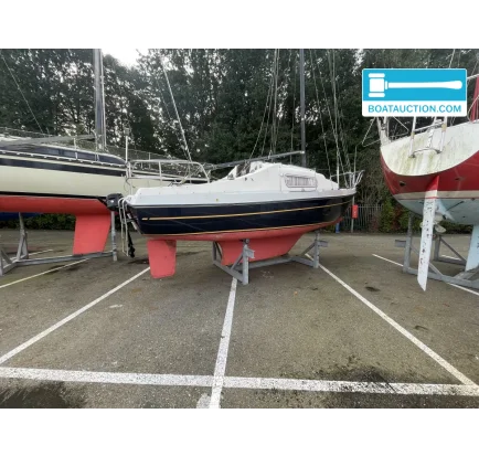 Used Sailboat Compromis 720