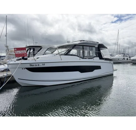 Bateau à moteurs d'occasion Jeanneau Merry Fisher 895 S2