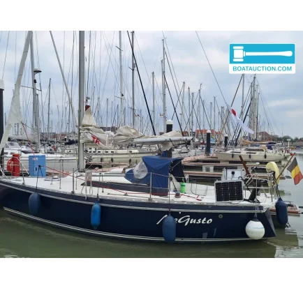 Voilier d'occasion Jeanneau Aquila
