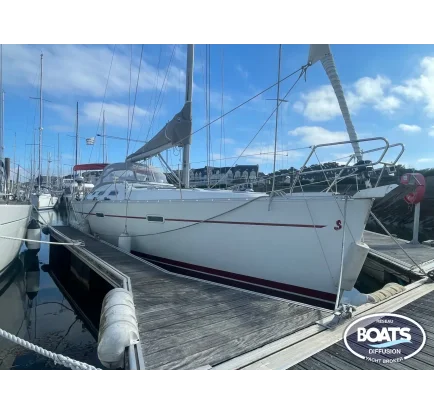 Voilier d'occasion BENETEAU OCEANIS 393