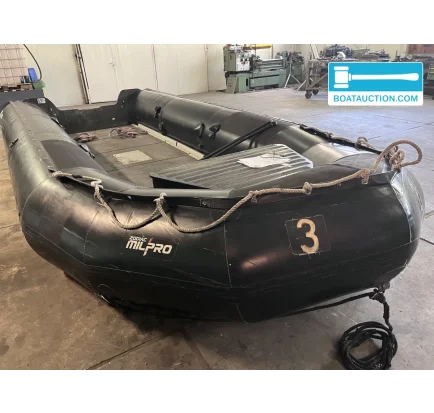 Bateau à moteurs d'occasion Zodiac Milpro MK 6 HD