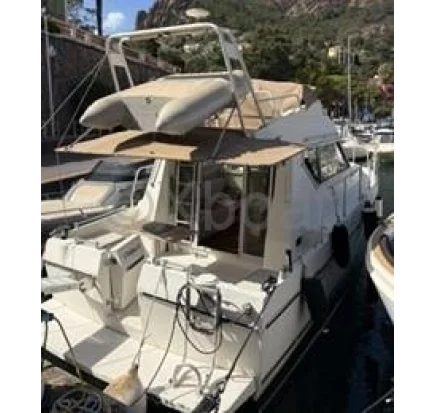 Motorboat used Beneteau ANTARES 1020 FLY
