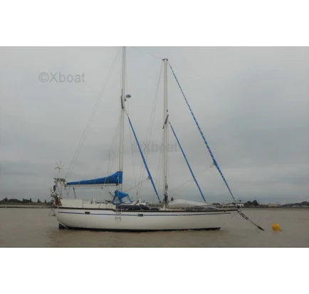 ISLE SOUS LE VENT au mouillage