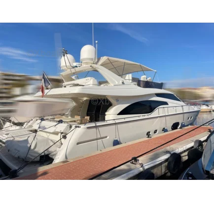 Used Motorboat xboat media