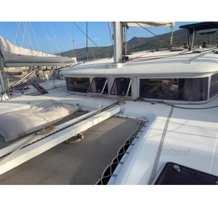 Used Sailboat xboat media