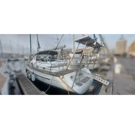 Used Sailboat OCEANIS 40 CC Babord