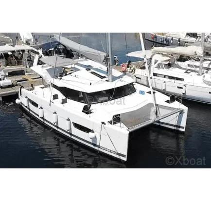 Used Sailboat xboat media
