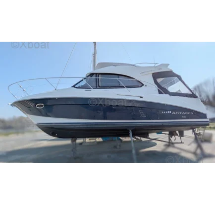 Used Motorboat à sec