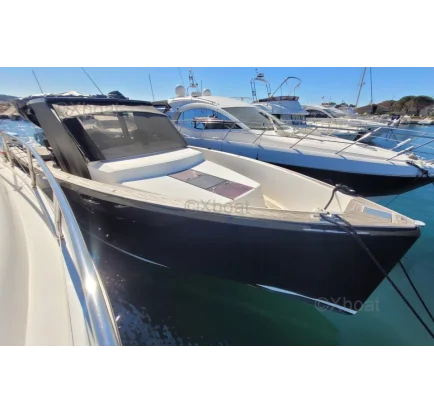 Used Motorboat xboat media