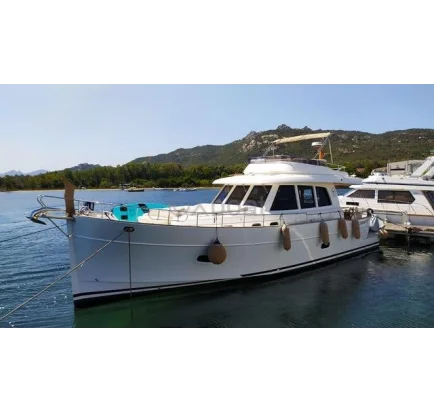 Used Motorboat xboat media