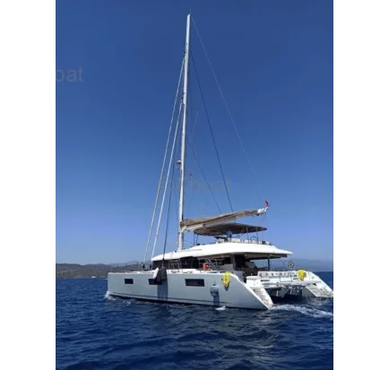 Used Sailboat LAGOON 620