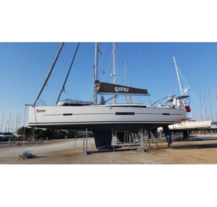Used Sailboat Dufour 500 Grand Large