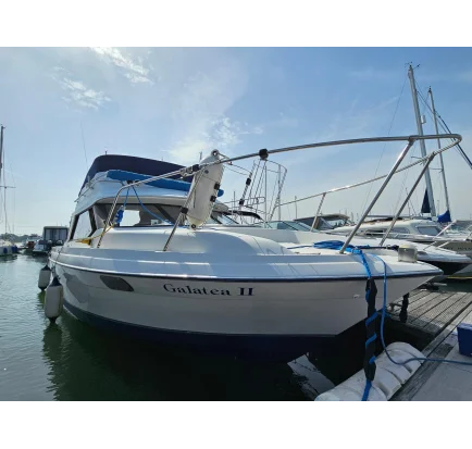 Used Motorboat Bayliner 2556 Flybridge