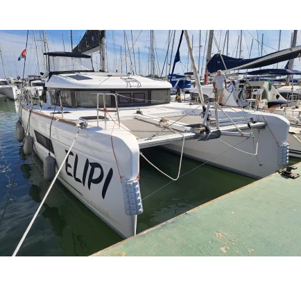 Voilier d'occasion LAGOON 40