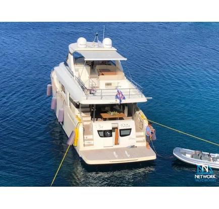 Used Motorboat Absolute NAVETTA 58